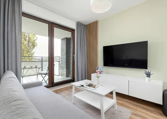 Aleja Kijowska Modern With Balcony&parking By Renters