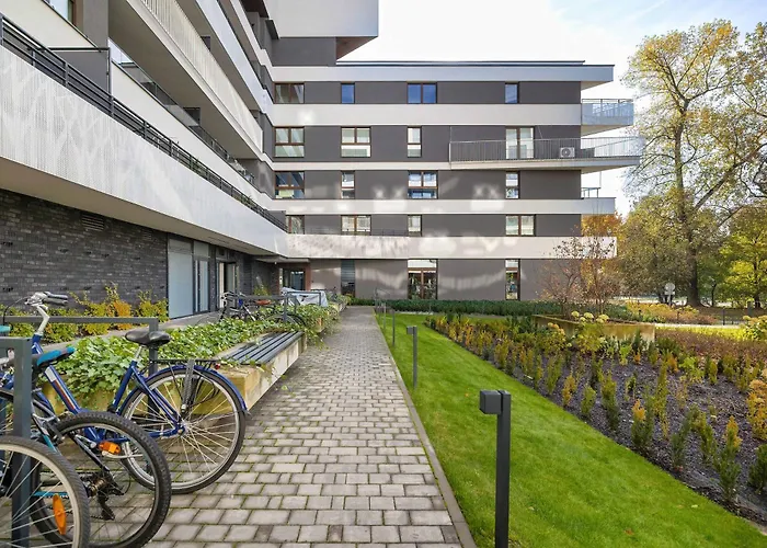 Apartament Aleja Kijowska Modern With Balcony&parking By Renters *