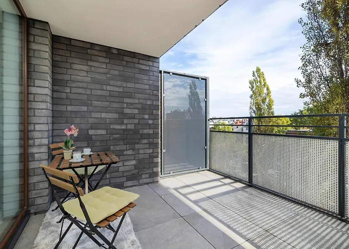 Aleja Kijowska Modern With Balcony&parking By Renters * Cracóvia