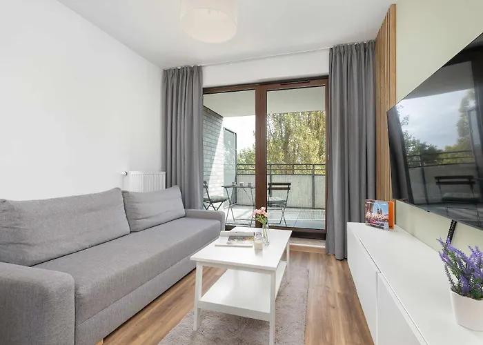 Aleja Kijowska Modern With Balcony&parking By Renters Apartamento Cracóvia